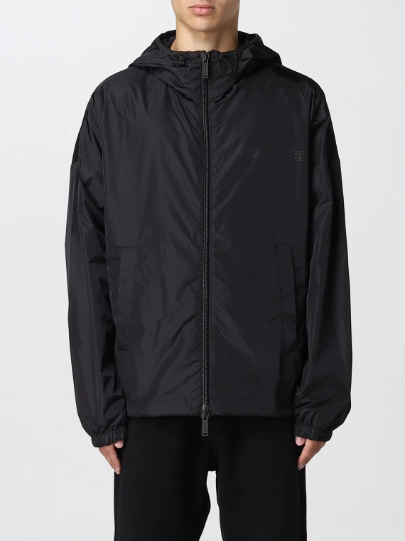 WINDBREAKER