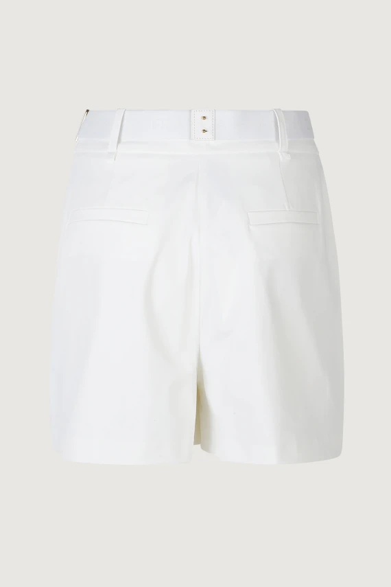 SHORT CON CINTURA