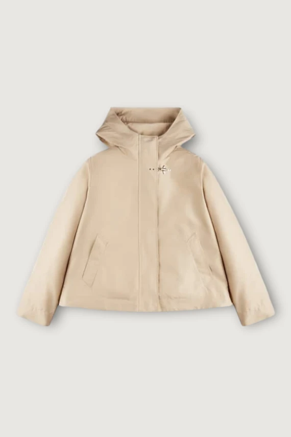 PARKA CORTO CON CAPPUCCIO