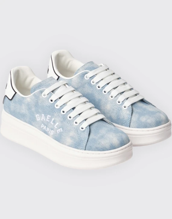 SNEAKERS IN DENIM CON PATCH