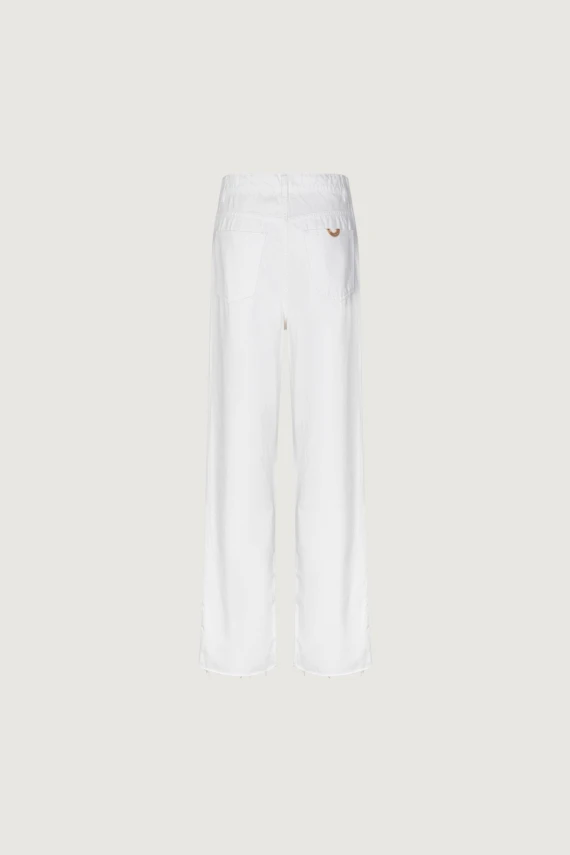 STRAIGHT JEANS WITH RHINESTONES