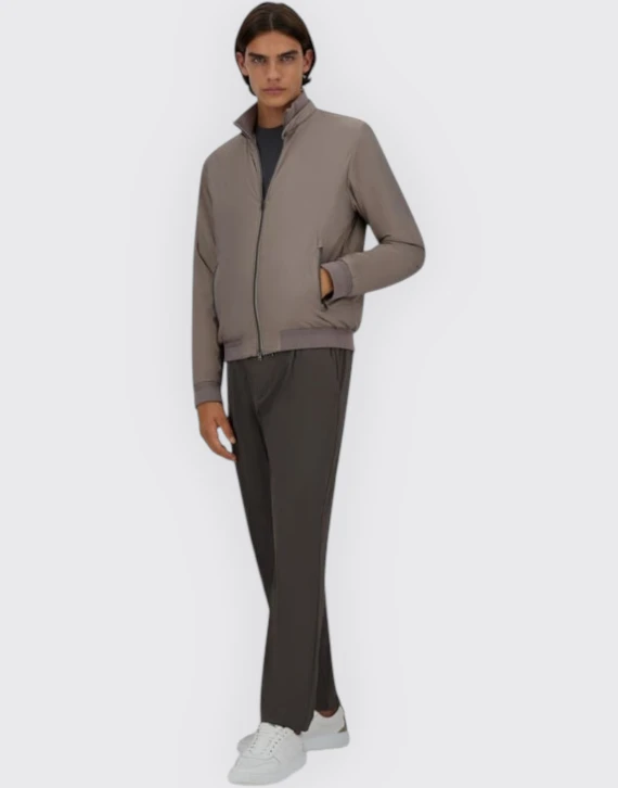 BOMBER A COLLO ALTO IN ECOAGE