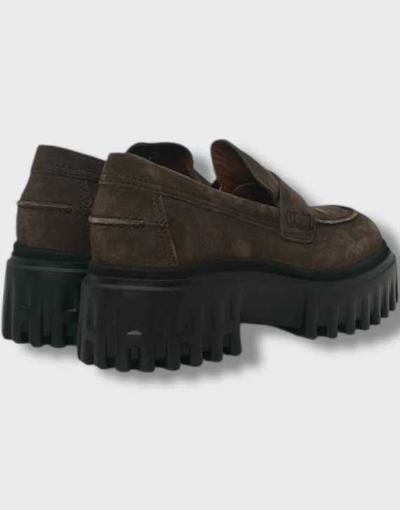 H700 MOCCASIN