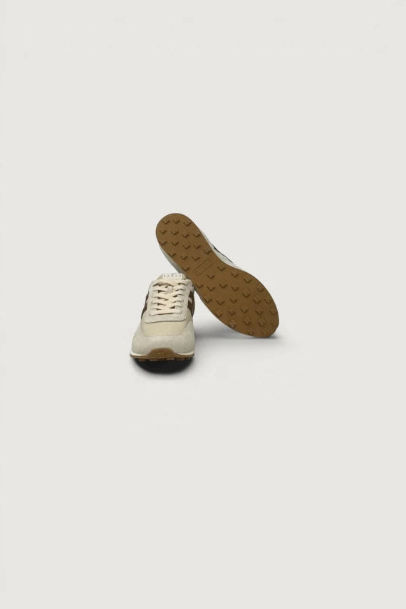 H 669 LACED H
