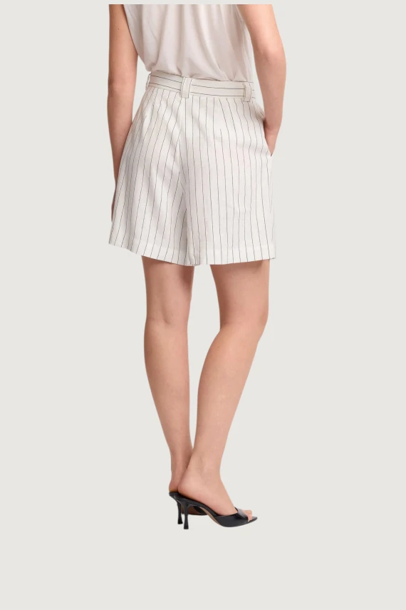 SHORT MAGDALI