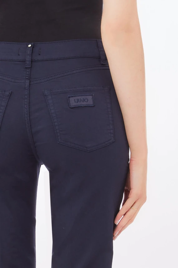 PANT. CAPRI H.W. 