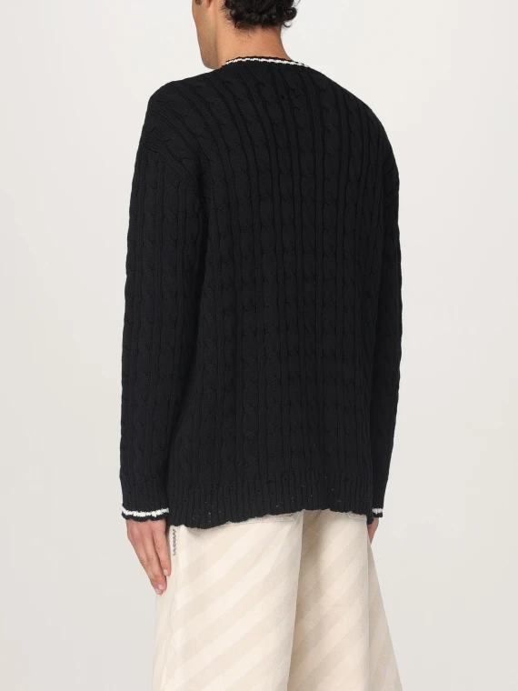 ROUNDNECK SWEATER