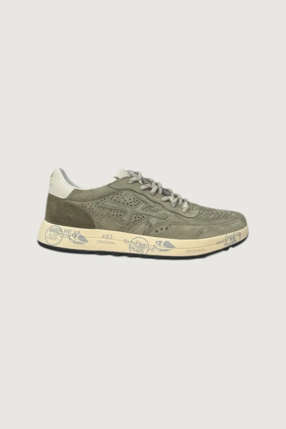 SNEAKER