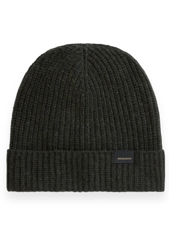 KNITTED BEANIE 